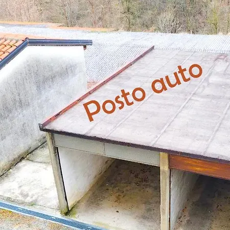 Casa Natale アパート Pralungo